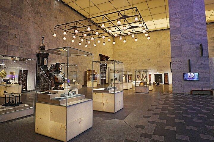 2-Day Cairo Private Tour: National Museum, Pyramids & Nile