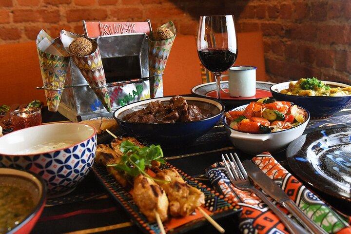 Half Day Cape Town African Dinner Restaurant with Live Music Show