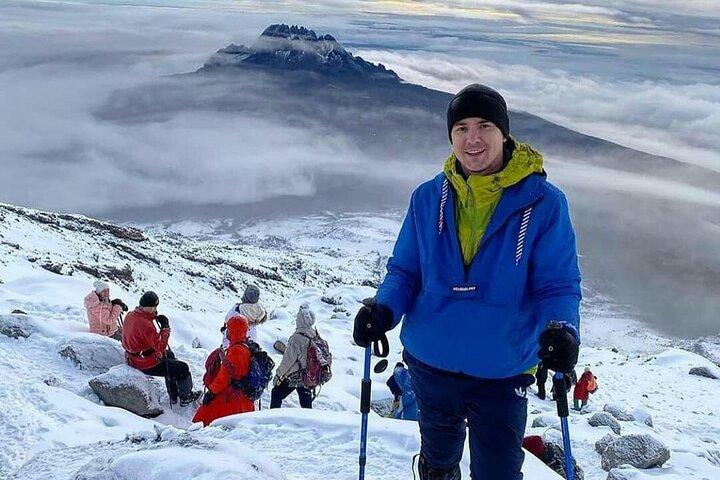 8 Days Mount Kilimanjaro Climbing Lemosho Route
