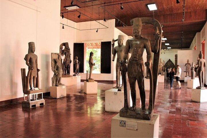 Tours in Phnom Penh and Mekong River Cruise