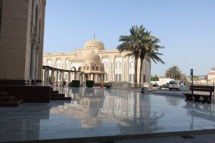 Dubai Jumeirah Mosque Private Guided Tour including Pick n Drop