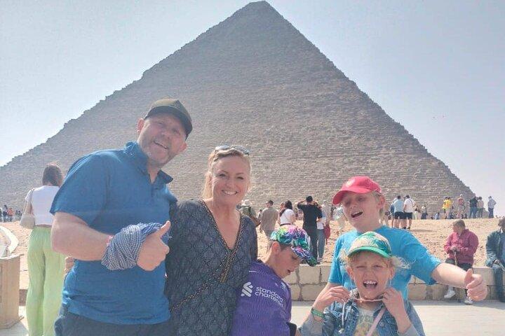 Private Tour Giza pyramids, Camel ,Nile Dinner Cruise & Shopping