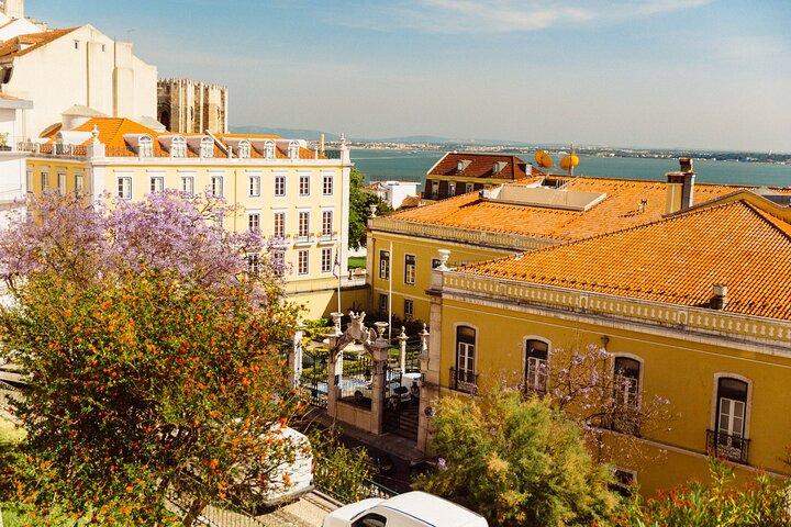 Lisbon PRIVATE TOUR: Highlights & Hidden Gems