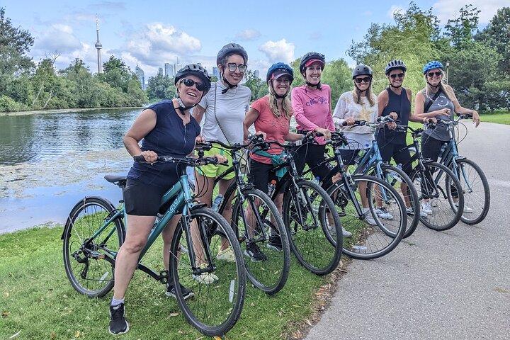 Toronto Islands Morning Bike Tour