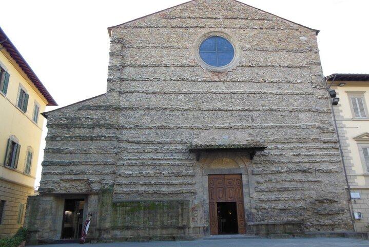 Arezzo Self-Guided City Walking Tour & Scavenger Hunt