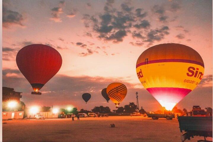 Sunrise Hot Air Balloon Over the Historical Sites in Luxor
