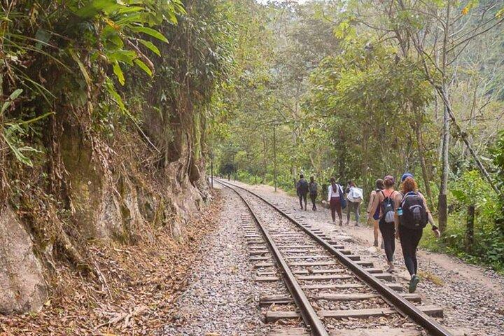 Cusco: Machu Picchu 2D/1N - Transport and Tickets Included