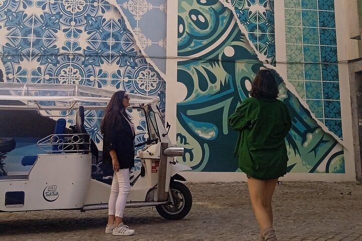 Private Tuk Tuk of the Old Town Lisbon and Street Art Highlights