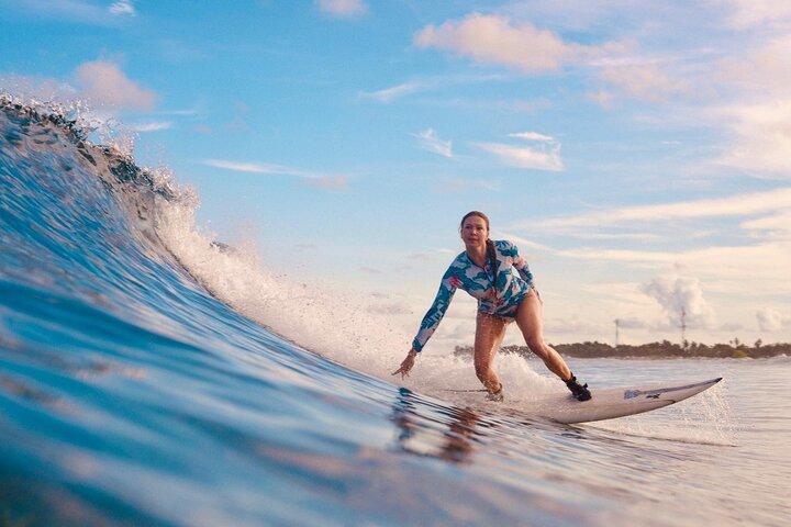 Surf lesson in weligama by surf and stay Srilanka .