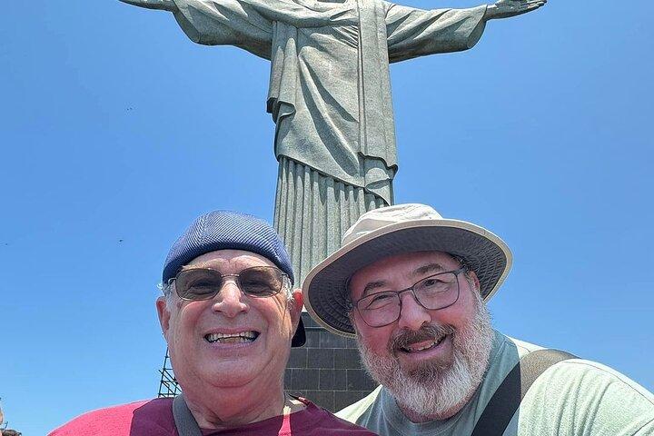 Full Tour in Rio: Christ, Sugarloaf Mountain, City Tour and Lunch