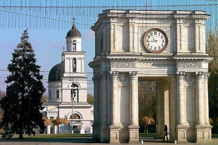 Best of Chisinau Private City Tour