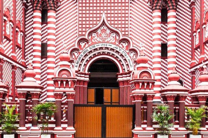 COLOMBO CiTY TOUR WITH YOUR OWN PLANS & PROFESSIONAL DRIVER