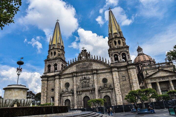 Guadalajara and Tlaquepaque City Sightseeing Tour