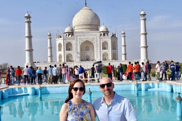 TajMahal And Agra Fort Same Day Tour from Delhi by Car