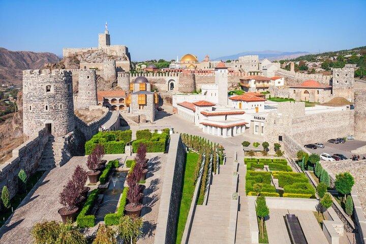 From Tbilisi: Vardzia, Rabati Castle & Borjomi Tour with Guide