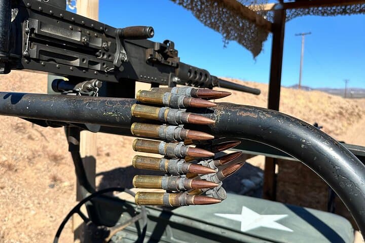 Outdoor Shooting Experience with Transfer and Lunch in Las Vegas
