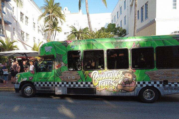 The Official Miami City Tour Small Group Experience with Pickup