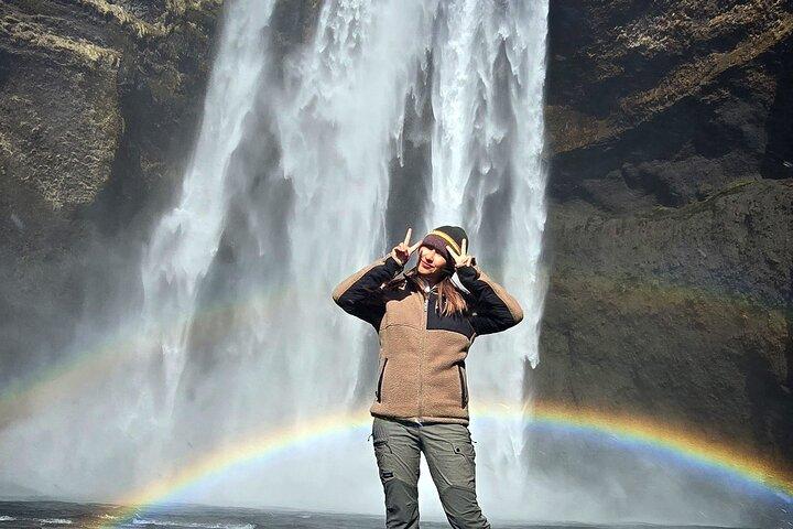 Glacier Hike, South Coast Waterfalls & Black Sand Beach