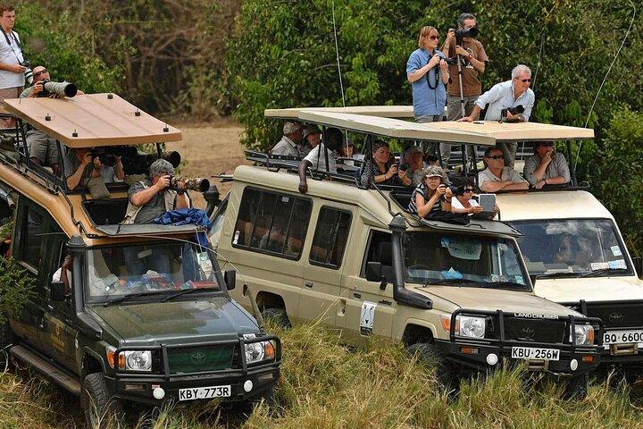 3 days Masai Mara Group joining Adventure on 4x4 Land Cruiser
