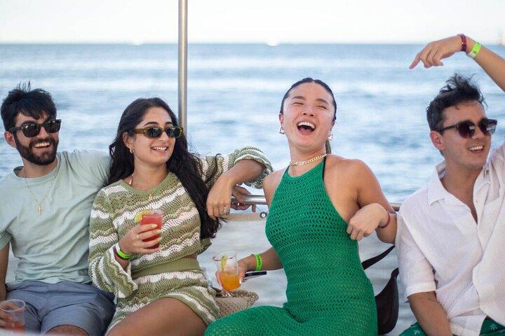 Los Cabos Sunset Party Cruise