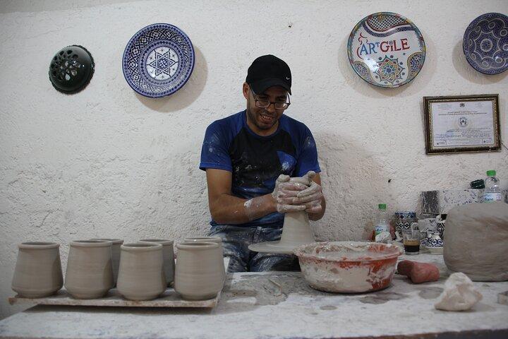 Discover Pottery and Mosaic Zellige on a Factory Tour in Fes