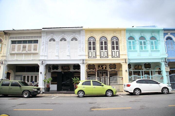 Private Guided Tour in Phuket Landmark