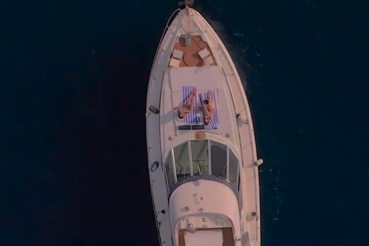 Capri Private tour in Azimut 43 with professional Chef