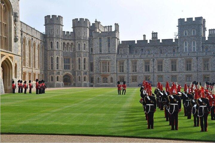 Windsor Castle Half Day Trip from London by Luxury Coach