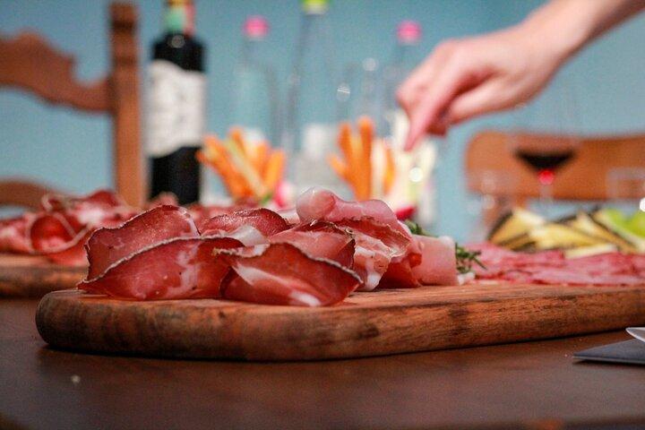 Green tour: Organic food & wine in Tuscany
