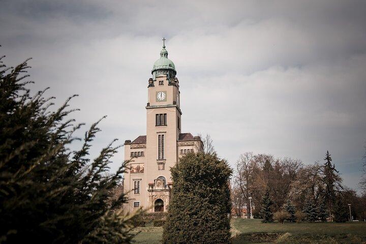 Psychiatric Hospital & Abandoned Cemetery
