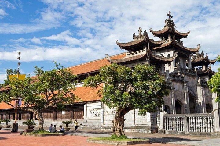 Full Day Trip to Bai Dinh Pagoda to Van Long or Thien Ha Grotto