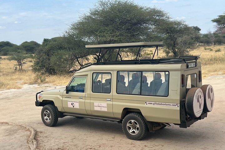 2 Days safari to Tarangire National park And Ngorongoro Crater