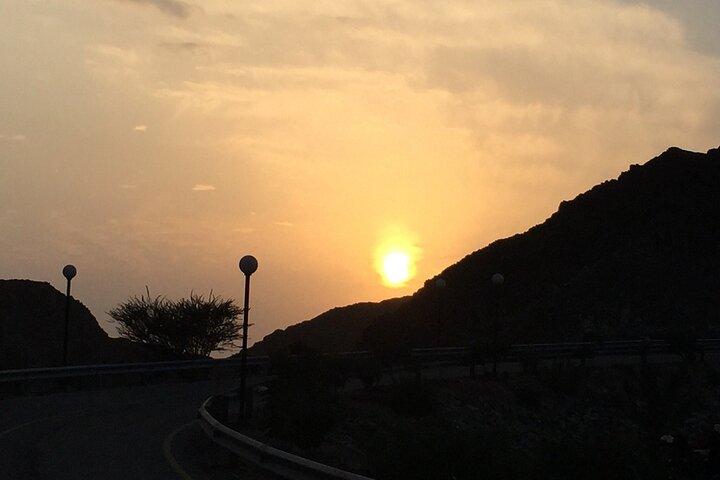 Wadi Shawka Dam with Private Transportation