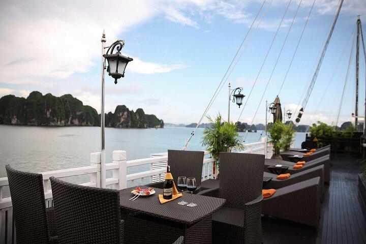 From Hanoi: Boutique 2D1N Halong Bay Cruise with Seaview Cabins