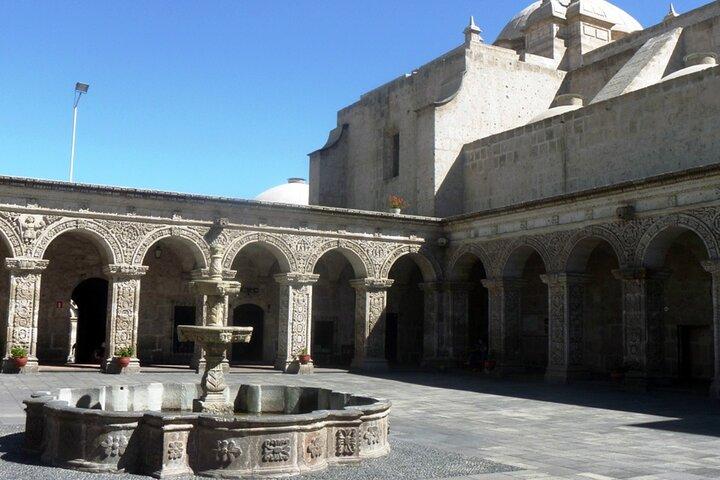 Walking Tour through the Historic Center of Arequipa