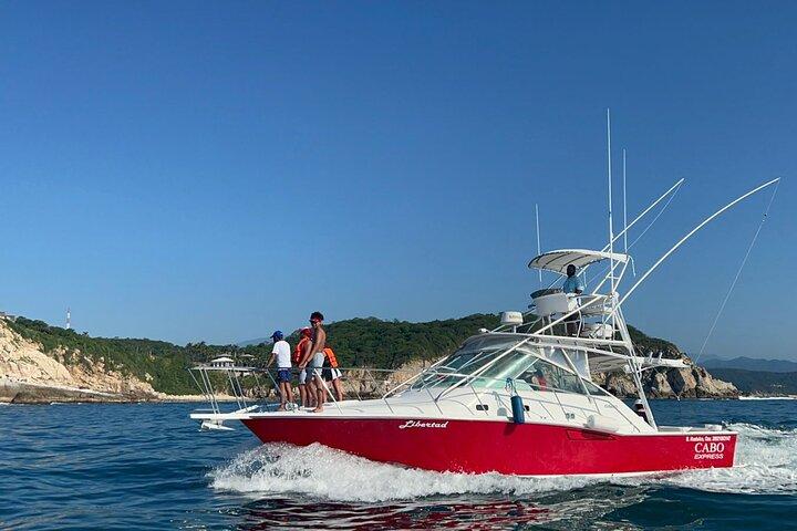 Exclusive 7 bays of Huatulco by Panga Boat or Yacht.