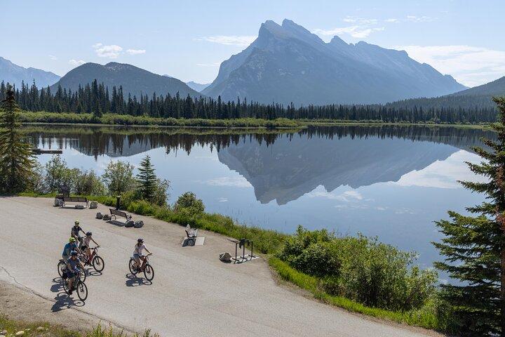Banff Mountain Lakeside - E-bike Tour