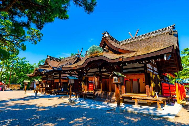 Osaka Private Tour with English-Speaking Driver