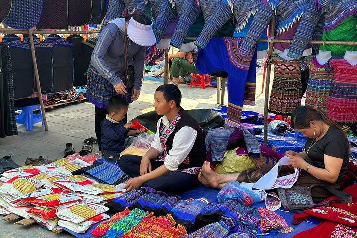 Bac Ha Sunday Market Tour (Private)
