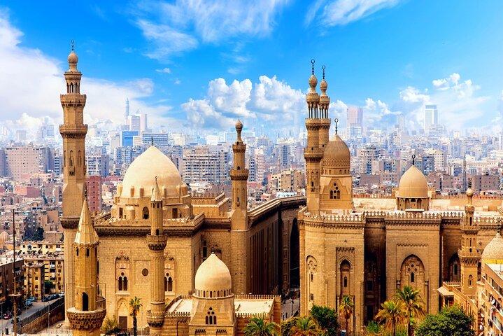 Day Tour Visiting Coptic and Islamic Cairo With All Entrance Fees