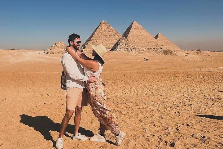Full-Day Tour to the New Grand Egyptian Museum and Giza Pyramids