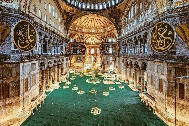 Hagia Sophia, Basilica Cistern, Grand Bazaar Skip the Ticket Line