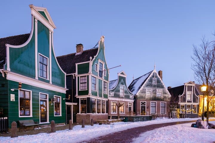 Private Zaanse Schans and Volendam Tour from Amsterdam
