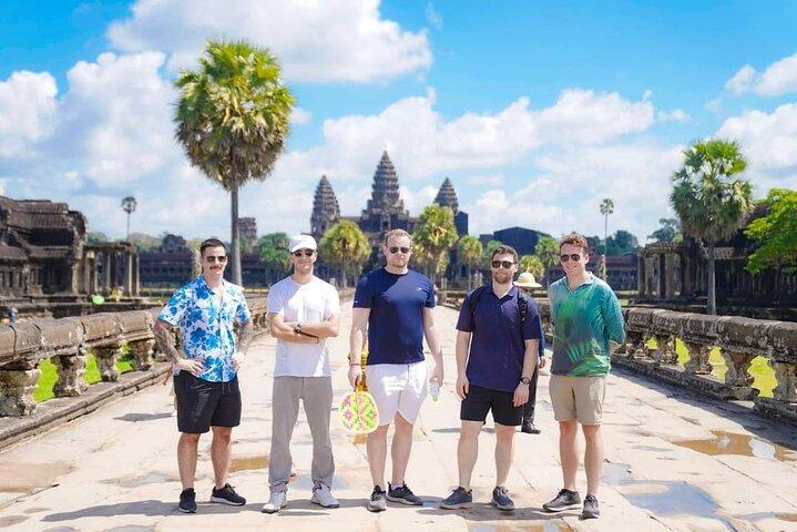 Angkor Wat Sunrise Tour