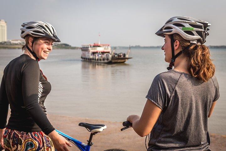 Phnom Penh: Cycling Adventure on Islands of the Mekong