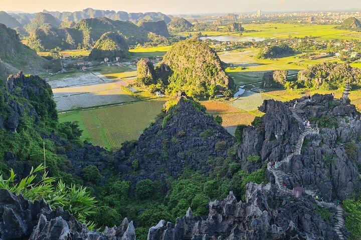 Ninh Binh Day Trip from Hanoi to Bai Dinh Trang An Mua Cave