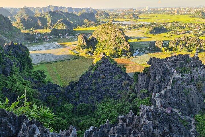 Ninh Binh Day Trip from Hanoi to Hoa Lu Trang An Mua Cave