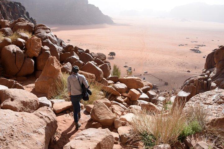 Wadi Rum: Explorer Jeep Tour PASS + Local Food + Optional Stay