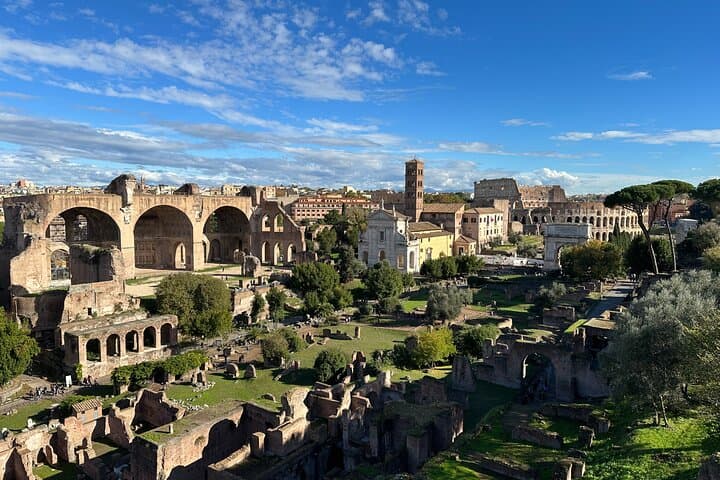 Private Colosseum Special Arena First Entry with Roman Forum