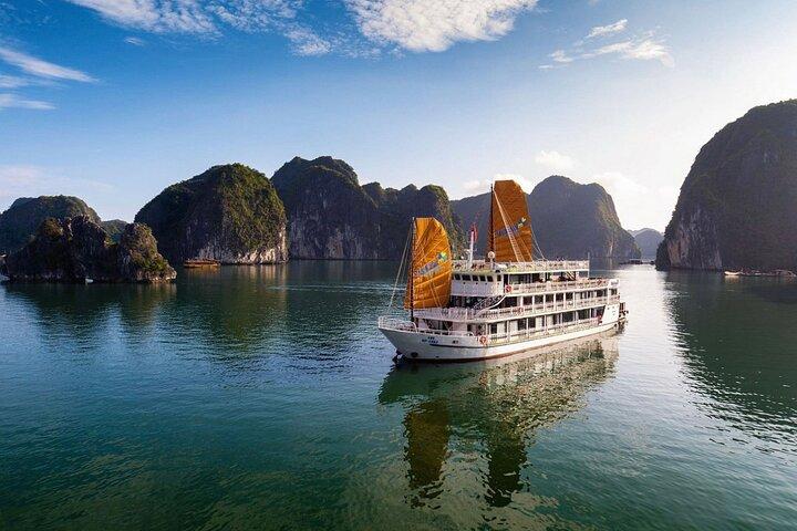 Halong Bay 2 Days-1 Night with 5 Star included transfer & pick up